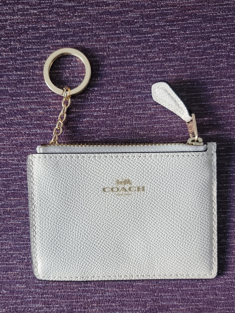 Coach White Leather Zip Card Case with Gold Keyring